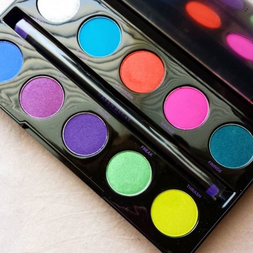 Urban-Decay-Electric-Palette-throwback-February-25-2016